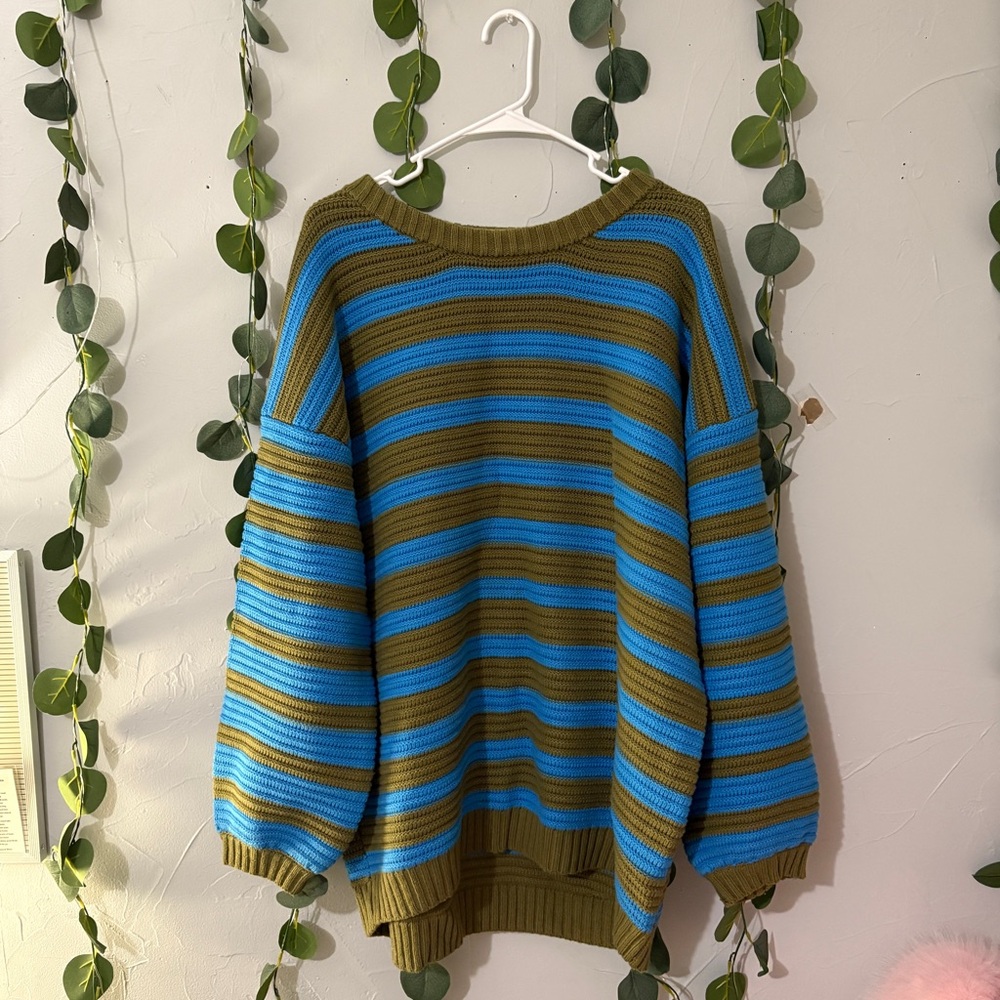 Free People Blue and Green Crew Neck Sweater